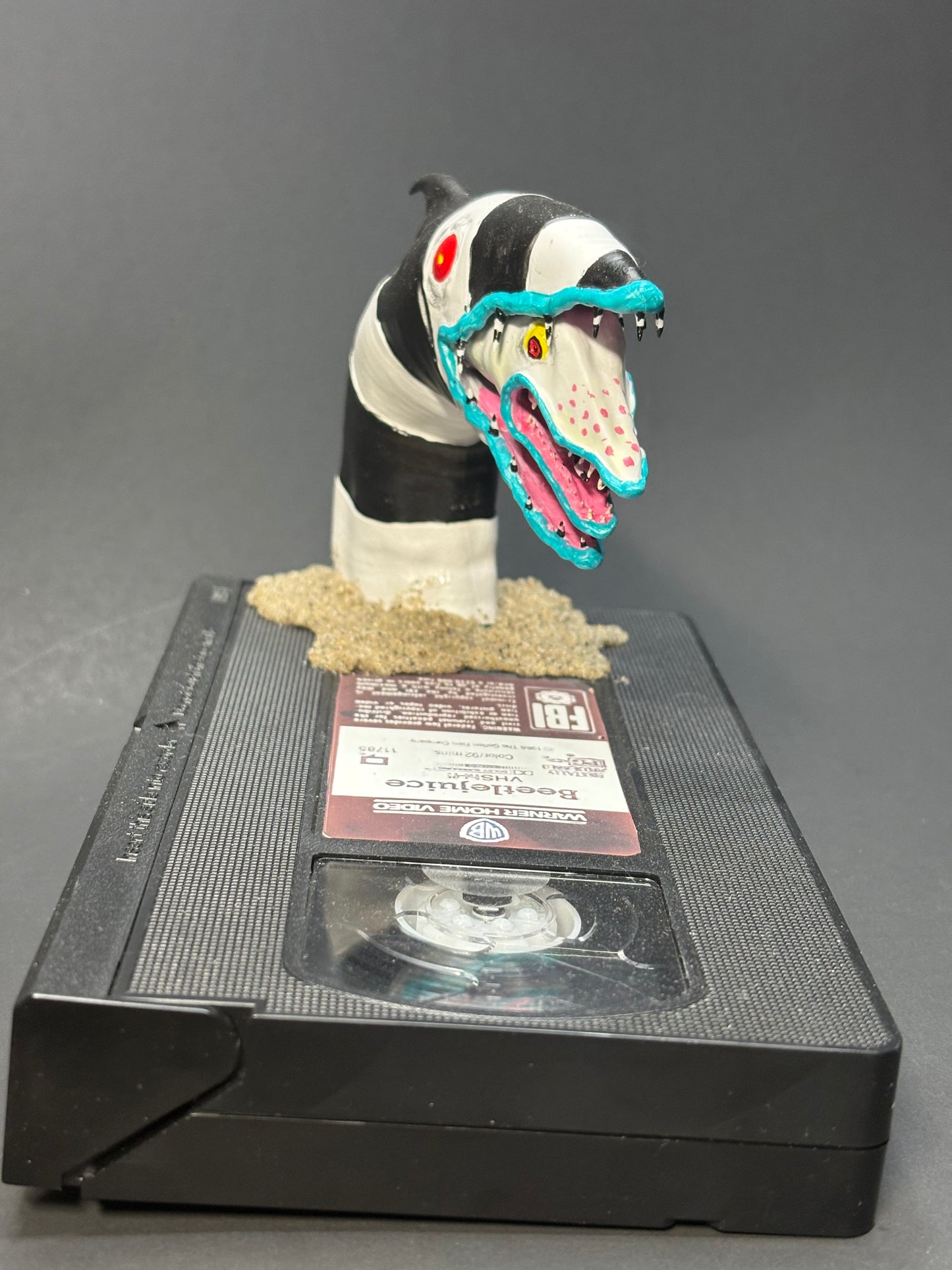 VHS Sand Worm
